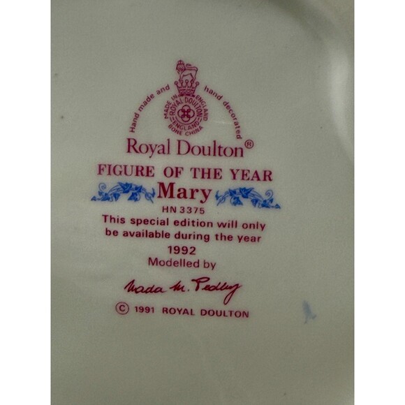 Royal Doulton Mary HN3375 Figure of the Year 1992 England EXCELLENT CONDITION - Picture 6 of 14